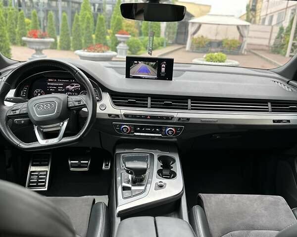 Белый Ауди Ку 7, объемом двигателя 2.97 л и пробегом 131 тыс. км за 37555 $, фото 135 на Automoto.ua