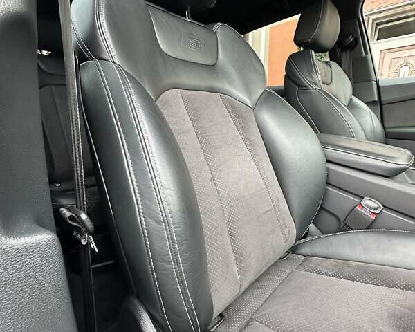 Белый Ауди Ку 7, объемом двигателя 2.97 л и пробегом 131 тыс. км за 37555 $, фото 98 на Automoto.ua
