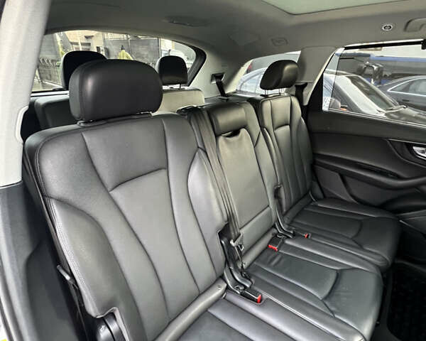 Белый Ауди Ку 7, объемом двигателя 3 л и пробегом 190 тыс. км за 35000 $, фото 38 на Automoto.ua