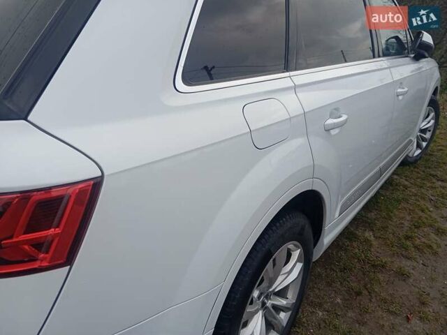 Белый Ауди Ку 7, объемом двигателя 3 л и пробегом 141 тыс. км за 28400 $, фото 15 на Automoto.ua