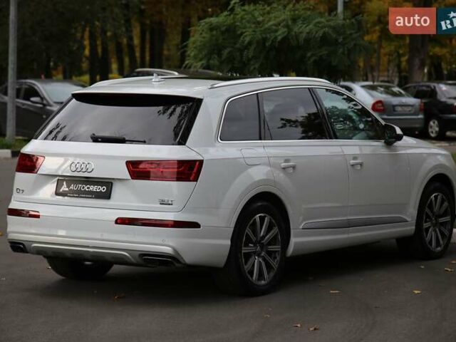 Белый Ауди Ку 7, объемом двигателя 3 л и пробегом 137 тыс. км за 37000 $, фото 5 на Automoto.ua