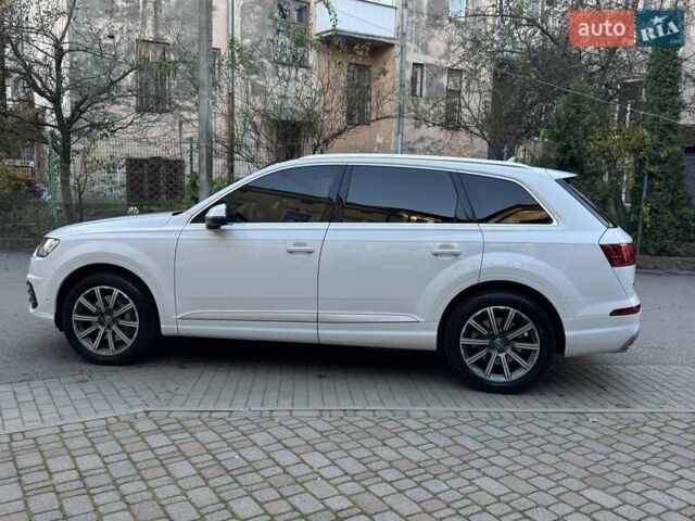 Белый Ауди Ку 7, объемом двигателя 3 л и пробегом 195 тыс. км за 23500 $, фото 5 на Automoto.ua