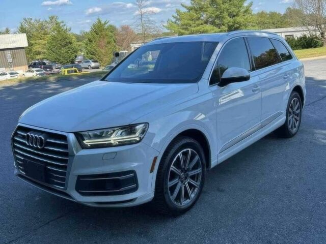 Ауди Ку 7 2017 в Киеве на Automoto.ua Белый Ауди Ку 7, объемом двигателя 3 л и пробегом 64 тыс. км за 9800 $, фото 2 на Automoto.ua