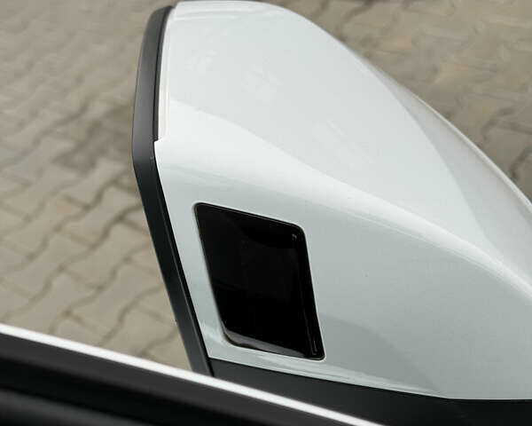 Белый Ауди Ку 7, объемом двигателя 3 л и пробегом 125 тыс. км за 29499 $, фото 23 на Automoto.ua