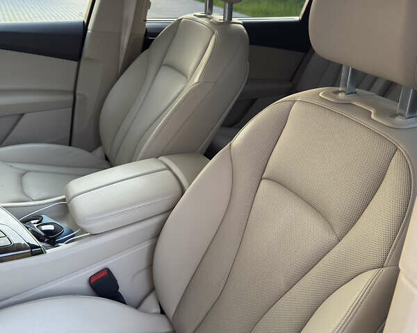 Белый Ауди Ку 7, объемом двигателя 3 л и пробегом 126 тыс. км за 27700 $, фото 16 на Automoto.ua