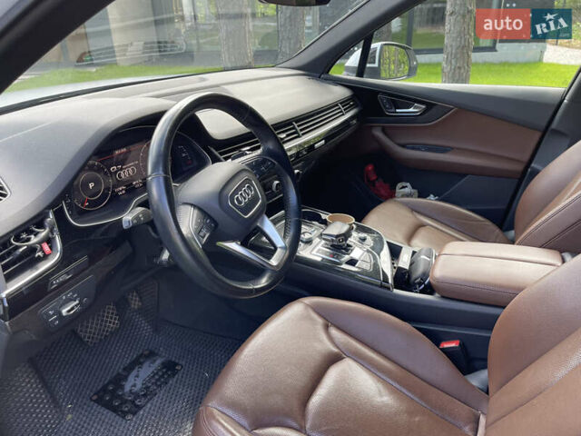 Білий Ауді Ку 7, об'ємом двигуна 3 л та пробігом 118 тис. км за 33000 $, фото 23 на Automoto.ua