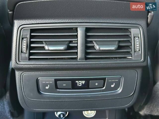 Білий Ауді Ку 7, об'ємом двигуна 3 л та пробігом 193 тис. км за 23300 $, фото 17 на Automoto.ua