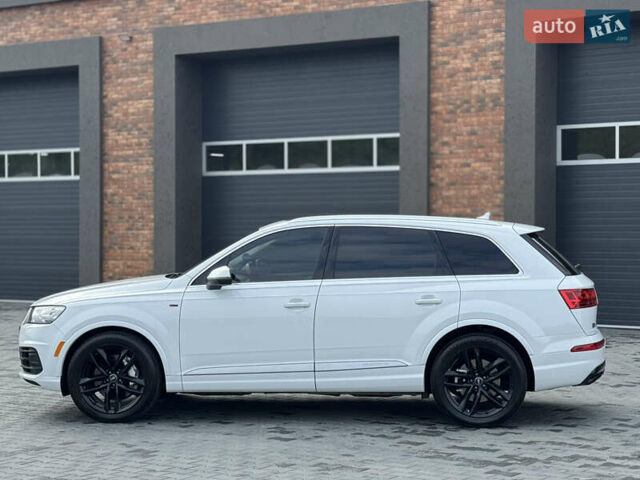 Білий Ауді Ку 7, об'ємом двигуна 3 л та пробігом 193 тис. км за 29500 $, фото 7 на Automoto.ua