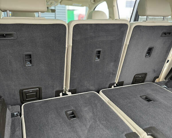 Белый Ауди Ку 7, объемом двигателя 3 л и пробегом 125 тыс. км за 29499 $, фото 42 на Automoto.ua