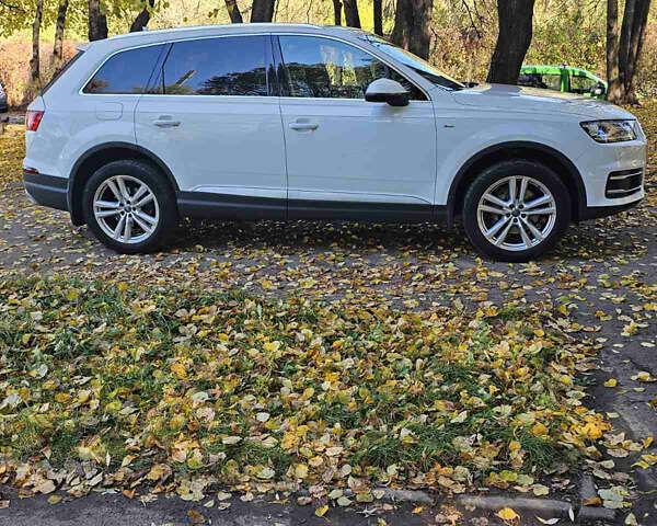 Білий Ауді Ку 7, об'ємом двигуна 2.97 л та пробігом 107 тис. км за 43500 $, фото 4 на Automoto.ua