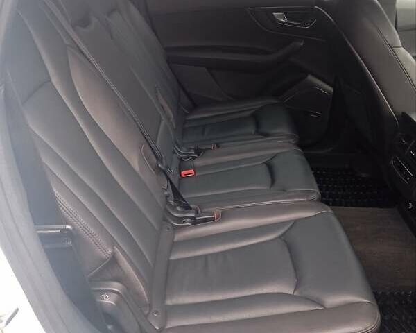 Белый Ауди Ку 7, объемом двигателя 3 л и пробегом 141 тыс. км за 28400 $, фото 34 на Automoto.ua