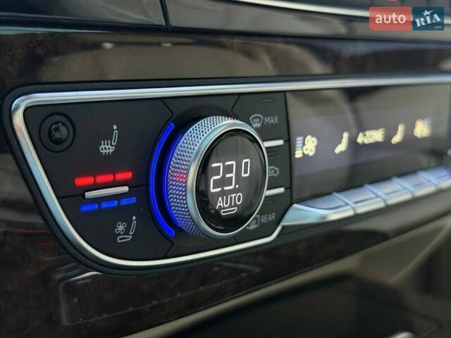 Ауді Ку 7 2017 у Рівному на Automoto.ua Білий Ауді Ку 7, об'ємом двигуна 3 л та пробігом 149 тис. км за 31000 $, фото 65 на Automoto.ua
