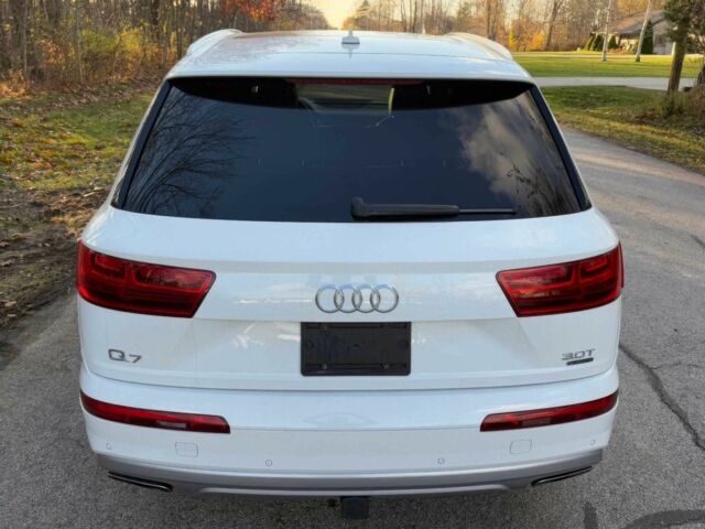 Білий Ауді Ку 7, об'ємом двигуна 3 л та пробігом 65 тис. км за 16500 $, фото 5 на Automoto.ua