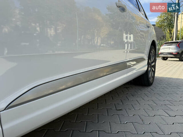 Ауді Ку 7 2017 у Львові на Automoto.ua Білий Ауді Ку 7, об'ємом двигуна 3 л та пробігом 159 тис. км за 23950 $, фото 26 на Automoto.ua