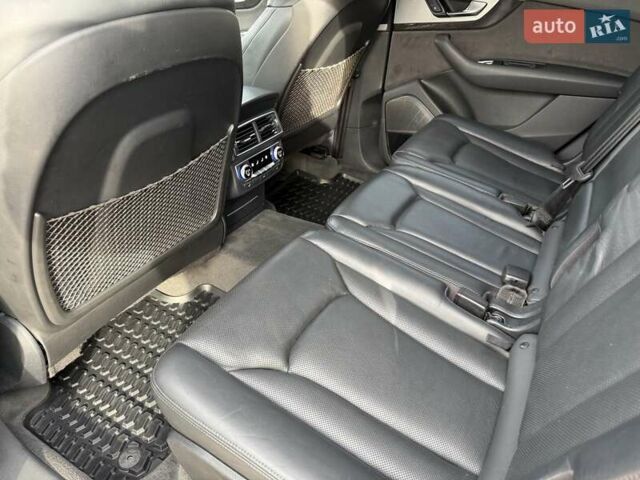Ауді Ку 7 2017 у Києві на Automoto.ua Білий Ауді Ку 7, об'ємом двигуна 3 л та пробігом 213 тис. км за 27500 $, фото 8 на Automoto.ua