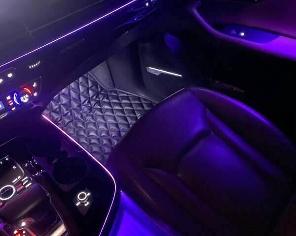 Белый Ауди Ку 7, объемом двигателя 3 л и пробегом 118 тыс. км за 35000 $, фото 19 на Automoto.ua