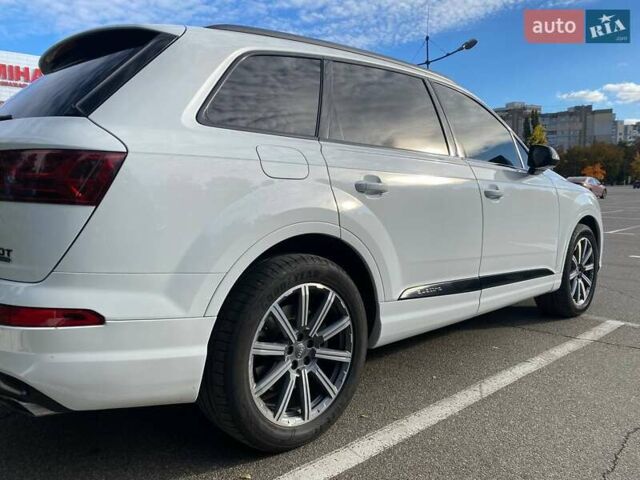 Белый Ауди Ку 7, объемом двигателя 3 л и пробегом 118 тыс. км за 35000 $, фото 3 на Automoto.ua