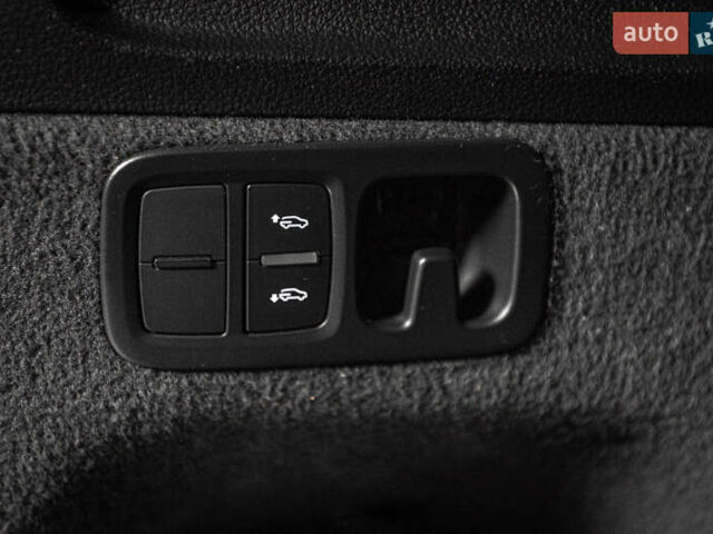 Білий Ауді Ку 7, об'ємом двигуна 2.97 л та пробігом 84 тис. км за 45900 $, фото 32 на Automoto.ua