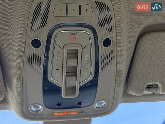 Ауді Ку 7 2017 у Рівному на Automoto.ua Білий Ауді Ку 7, об'ємом двигуна 3 л та пробігом 149 тис. км за 31000 $, фото 52 на Automoto.ua