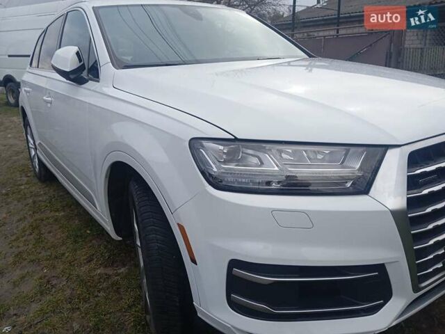 Белый Ауди Ку 7, объемом двигателя 3 л и пробегом 141 тыс. км за 28400 $, фото 13 на Automoto.ua