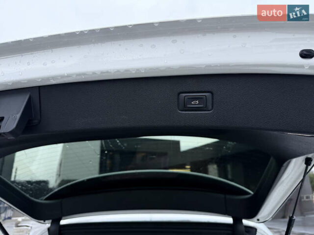 Білий Ауді Ку 7, об'ємом двигуна 2.97 л та пробігом 190 тис. км за 37000 $, фото 8 на Automoto.ua