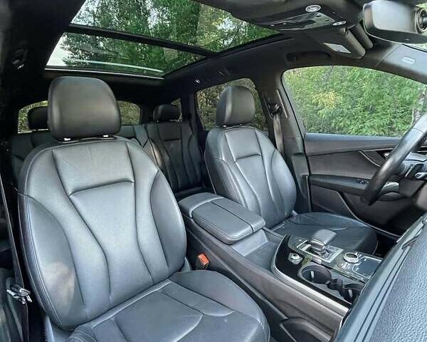 Білий Ауді Ку 7, об'ємом двигуна 3 л та пробігом 117 тис. км за 25000 $, фото 7 на Automoto.ua