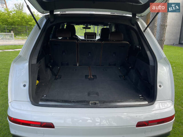 Білий Ауді Ку 7, об'ємом двигуна 3 л та пробігом 118 тис. км за 33000 $, фото 18 на Automoto.ua