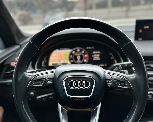 Белый Ауди Ку 7, объемом двигателя 3 л и пробегом 191 тыс. км за 30000 $, фото 19 на Automoto.ua