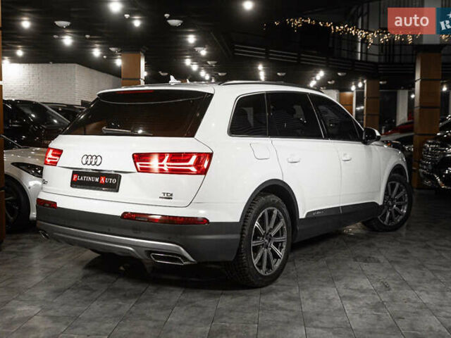 Білий Ауді Ку 7, об'ємом двигуна 2.97 л та пробігом 84 тис. км за 45900 $, фото 22 на Automoto.ua