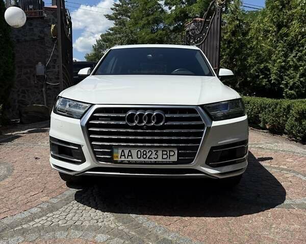 Ауді Ку 7 2017 у Києві на Automoto.ua Білий Ауді Ку 7, об'ємом двигуна 1.98 л та пробігом 108 тис. км за 36200 $, фото 4 на Automoto.ua