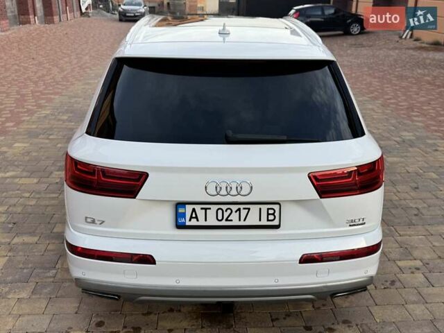 Белый Ауди Ку 7, объемом двигателя 3 л и пробегом 195 тыс. км за 23500 $, фото 13 на Automoto.ua