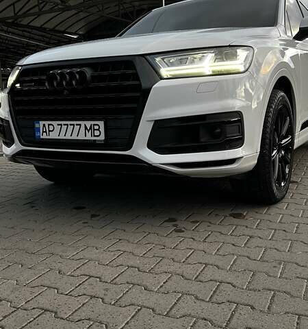 Білий Ауді Ку 7, об'ємом двигуна 3 л та пробігом 94 тис. км за 35000 $, фото 3 на Automoto.ua