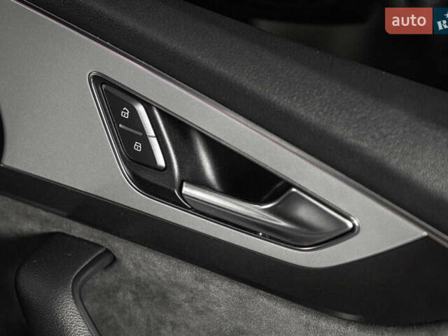 Білий Ауді Ку 7, об'ємом двигуна 2.97 л та пробігом 84 тис. км за 45900 $, фото 28 на Automoto.ua