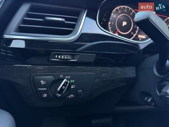 Белый Ауди Ку 7, объемом двигателя 3 л и пробегом 195 тыс. км за 23500 $, фото 26 на Automoto.ua