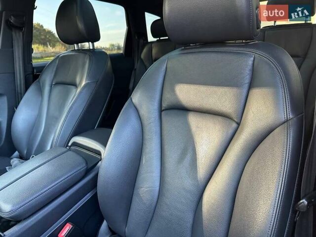 Білий Ауді Ку 7, об'ємом двигуна 3 л та пробігом 193 тис. км за 23300 $, фото 24 на Automoto.ua