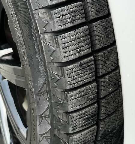 Білий Ауді Ку 7, об'ємом двигуна 3 л та пробігом 94 тис. км за 35000 $, фото 9 на Automoto.ua