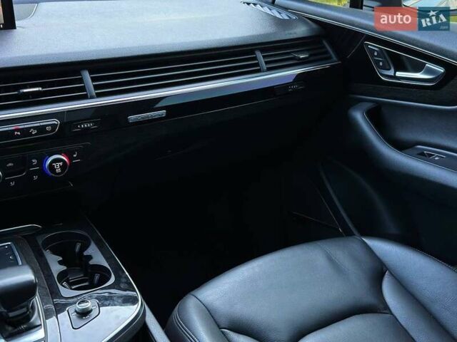 Білий Ауді Ку 7, об'ємом двигуна 3 л та пробігом 193 тис. км за 23300 $, фото 21 на Automoto.ua