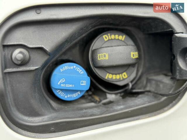 Белый Ауди Ку 7, объемом двигателя 2.97 л и пробегом 144 тыс. км за 40500 $, фото 40 на Automoto.ua