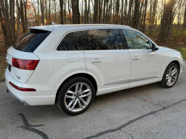 Білий Ауді Ку 7, об'ємом двигуна 3 л та пробігом 65 тис. км за 16500 $, фото 4 на Automoto.ua