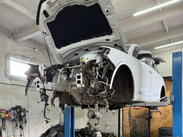 Білий Ауді Ку 7, об'ємом двигуна 3 л та пробігом 241 тис. км за 24900 $, фото 21 на Automoto.ua