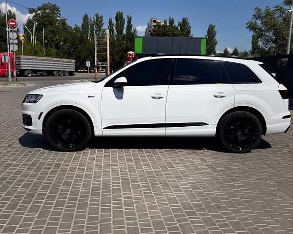 Білий Ауді Ку 7, об'ємом двигуна 3 л та пробігом 157 тис. км за 28500 $, фото 2 на Automoto.ua