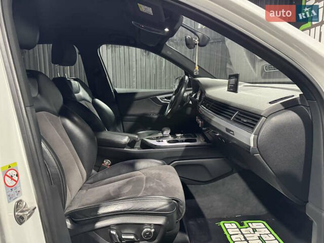 Белый Ауди Ку 7, объемом двигателя 2.97 л и пробегом 165 тыс. км за 38500 $, фото 22 на Automoto.ua