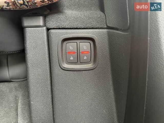 Белый Ауди Ку 7, объемом двигателя 2.97 л и пробегом 175 тыс. км за 47300 $, фото 38 на Automoto.ua