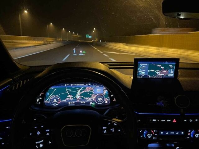 Білий Ауді Ку 7, об'ємом двигуна 3 л та пробігом 150 тис. км за 30999 $, фото 2 на Automoto.ua