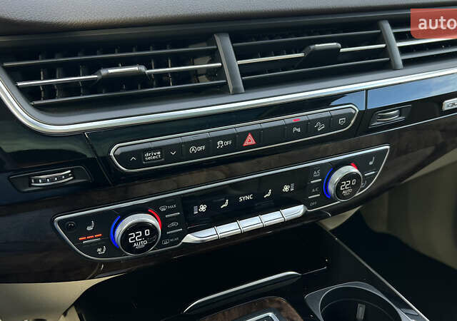 Білий Ауді Ку 7, об'ємом двигуна 3 л та пробігом 167 тис. км за 23500 $, фото 15 на Automoto.ua