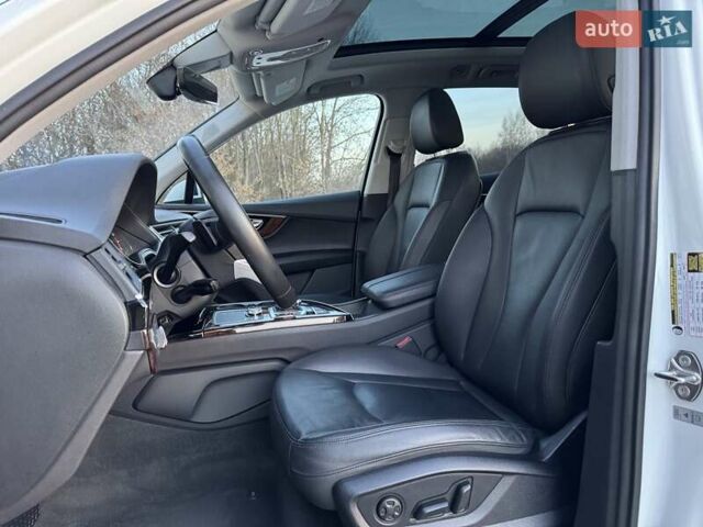 Білий Ауді Ку 7, об'ємом двигуна 3 л та пробігом 142 тис. км за 24500 $, фото 42 на Automoto.ua