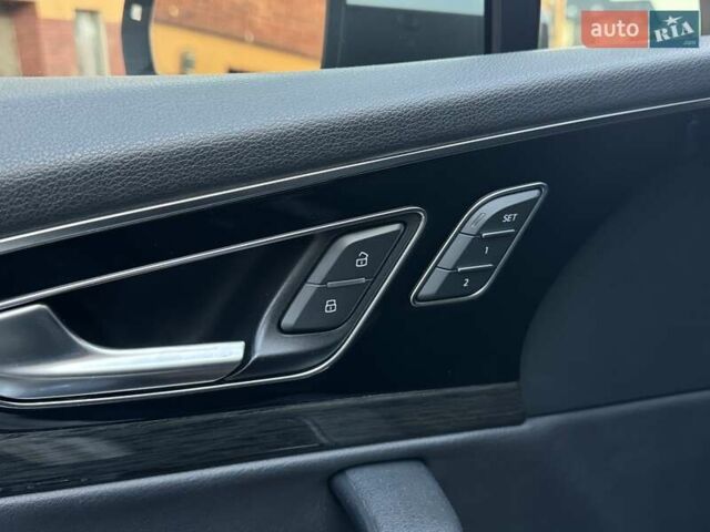 Белый Ауди Ку 7, объемом двигателя 3 л и пробегом 195 тыс. км за 23500 $, фото 24 на Automoto.ua