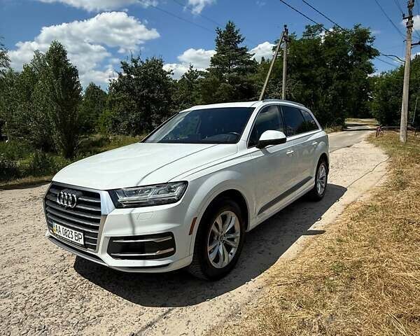 Ауді Ку 7 2017 у Києві на Automoto.ua Білий Ауді Ку 7, об'ємом двигуна 1.98 л та пробігом 108 тис. км за 36200 $, фото 14 на Automoto.ua