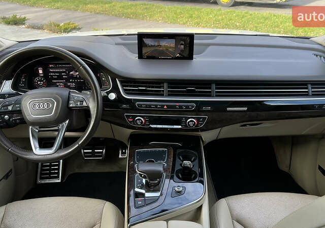 Білий Ауді Ку 7, об'ємом двигуна 3 л та пробігом 167 тис. км за 23500 $, фото 38 на Automoto.ua