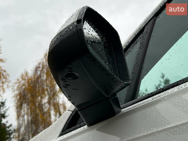 Білий Ауді Ку 7, об'ємом двигуна 3 л та пробігом 137 тис. км за 28800 $, фото 27 на Automoto.ua